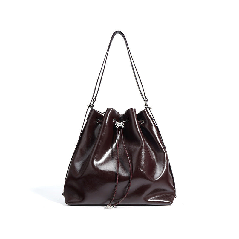 Yiwu Renfan one-shoulder bucket bag in glossy dark brown leather fashionable bucket bag for women