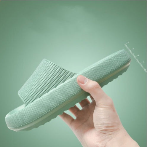 Hangzhou Jingqian green couple slippers held in hand comfortable indoor house slides