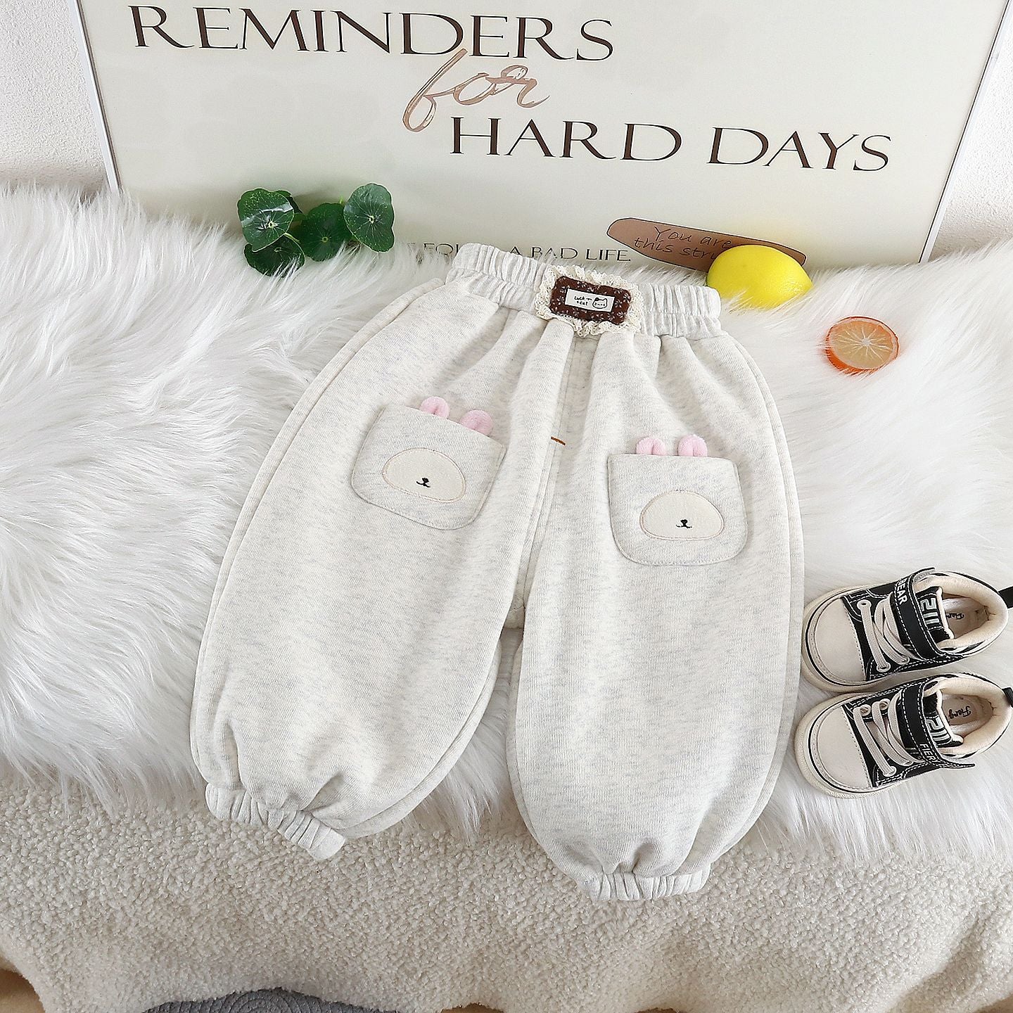 Cute warm trousers for girls with bear pockets and elastic waistband for comfort