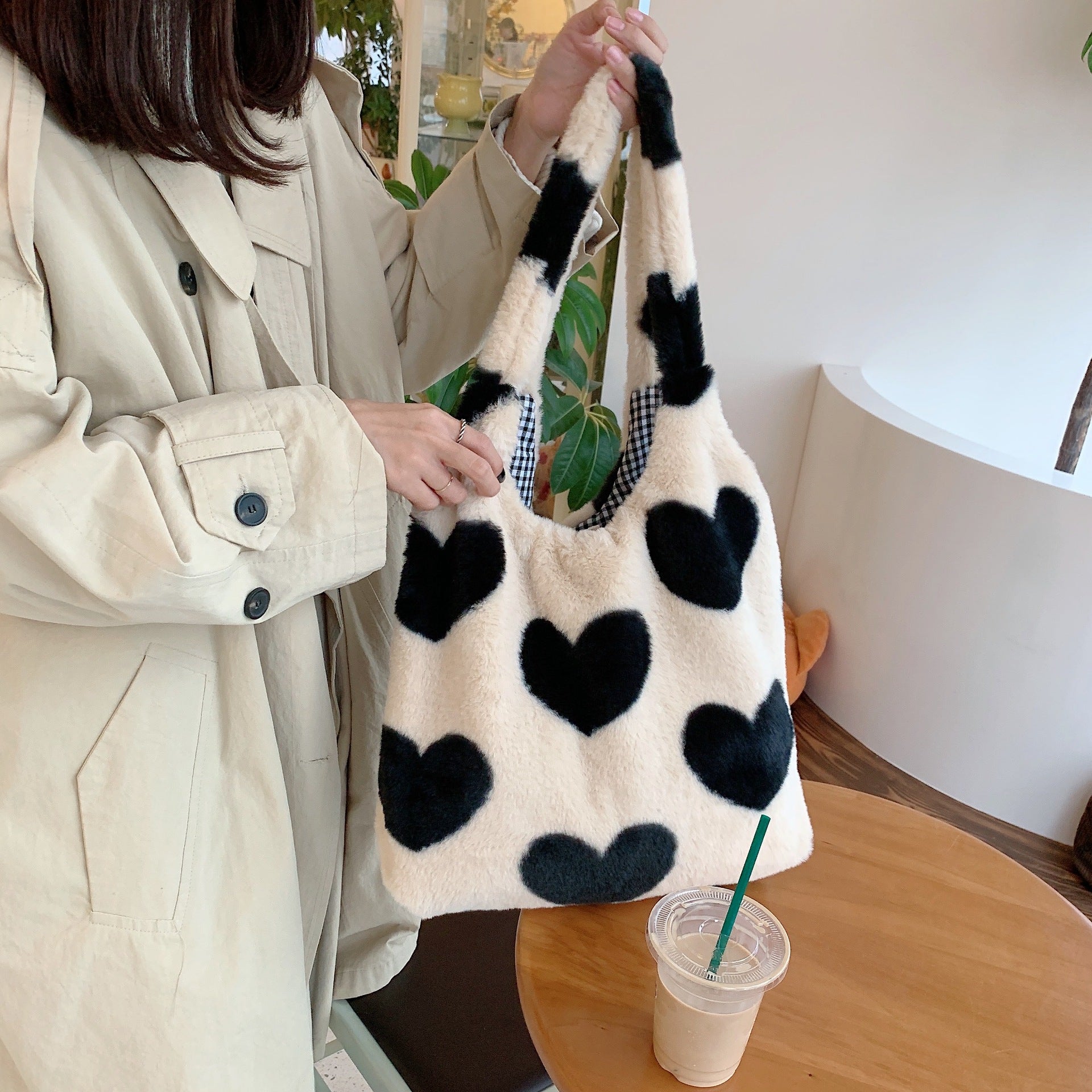 Black and white love heart double-sided shoulder bag with a soft, fluffy texture and oversized design